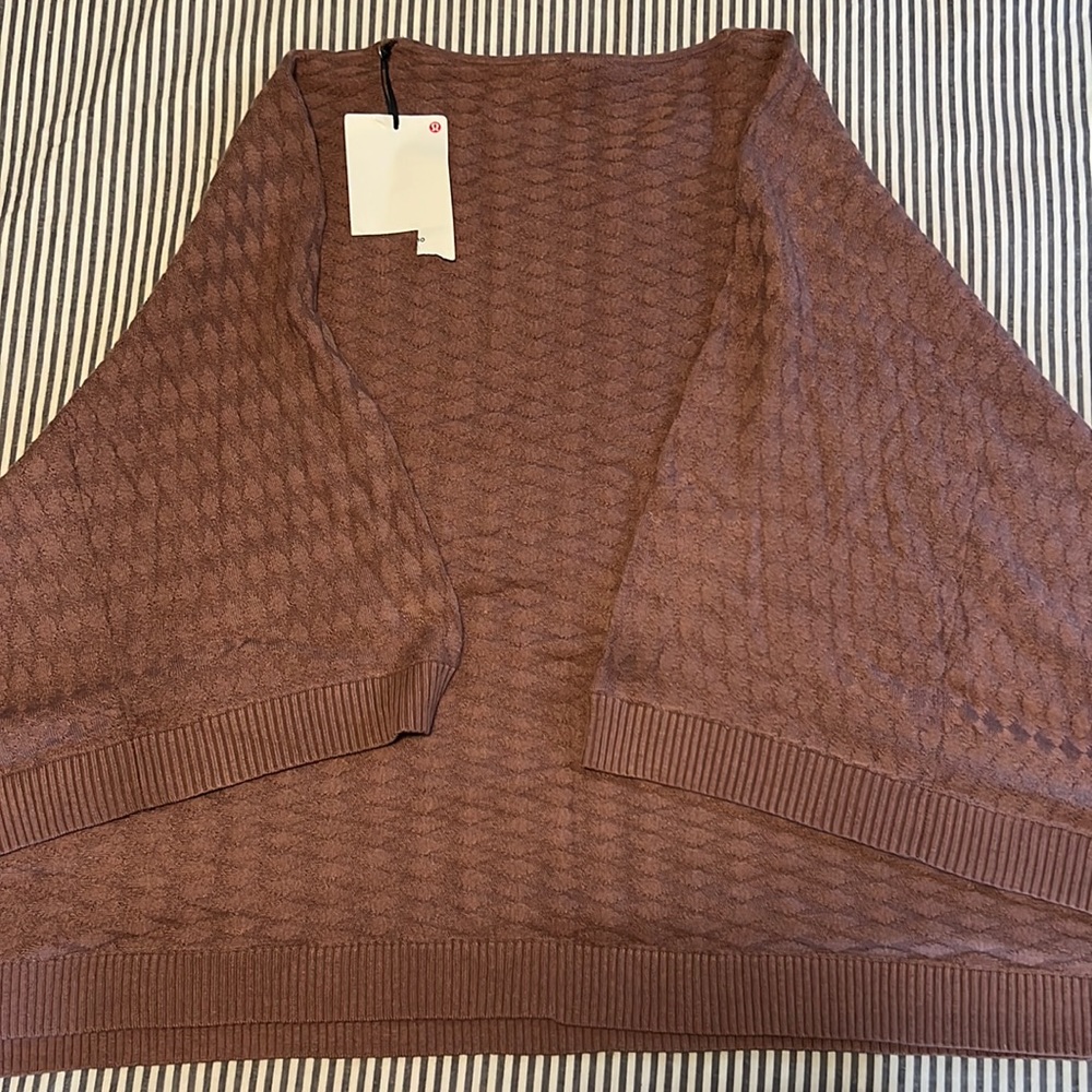 Lululemon Shawl (Mauve)  - NWT